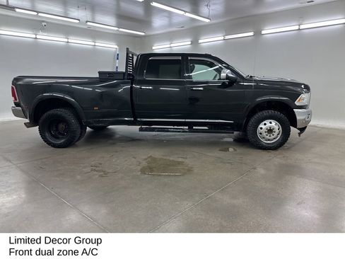 Used 2017 RAM 3500 Laramie Longhorn AWD/4WD image 13