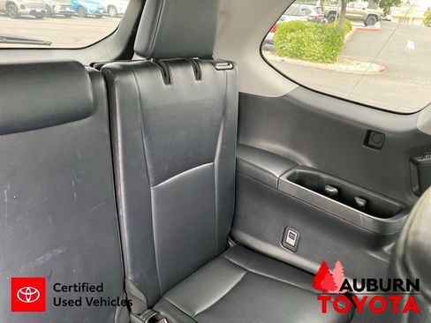 Certified 2024 Toyota Grand Highlander AWD image 25