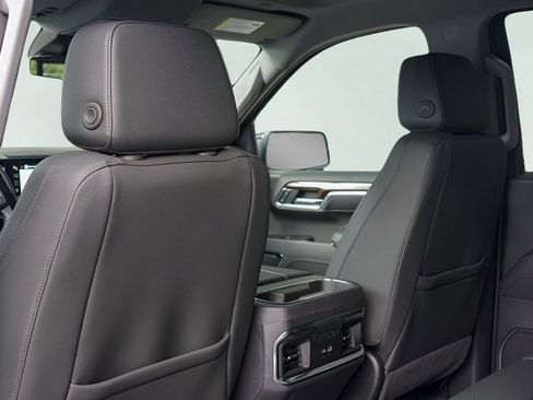 New 2026 GMC Sierra 1500 Elevation w/ Elevation Premium Package AWD/4WD image 19