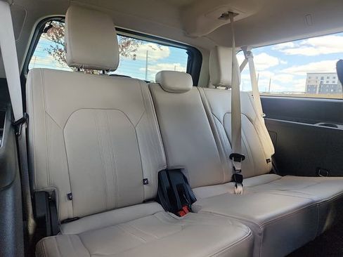 Used 2023 Ford Expedition Max Platinum AWD/4WD image 32