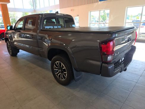 Used 2020 Toyota Tacoma 4x4 Double Cab image 11
