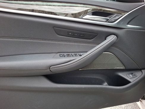 Certified 2023 BMW 530i xDrive 530i xDrive w/ Premium Package image 14