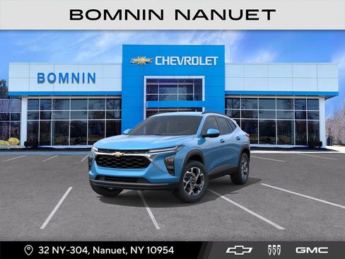 New 2026 Chevrolet Trax LT FWD image 1