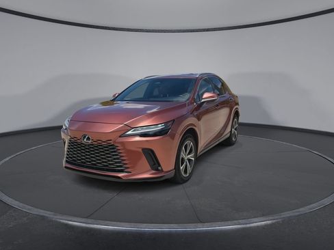 Used 2024 Lexus RX 350 Premium w/ Convenience Package FWD image 4