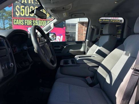 Used 2017 Chevrolet Silverado 1500 Custom w/ Custom Convenience Package image 23