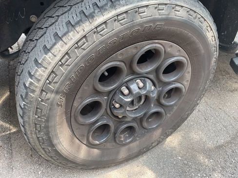 Used 2025 Ford F250 Lariat w/ Lariat Ultimate Package image 2