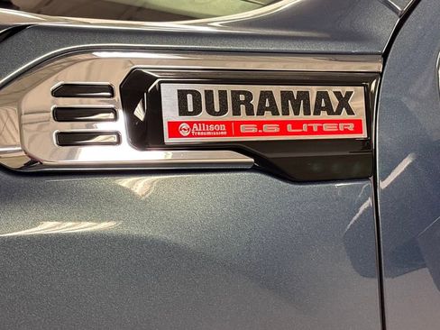 New 2025 GMC Sierra 2500 Denali w/ Denali Reserve Package image 13