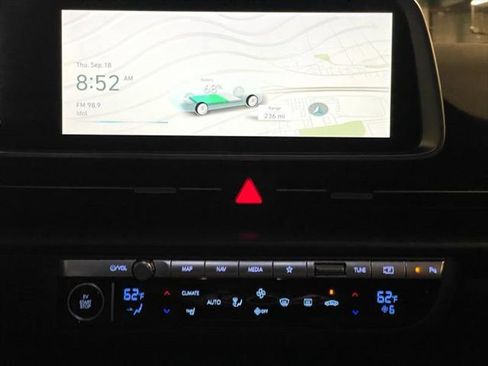 New 2025 Hyundai Ioniq 6 SE image 13