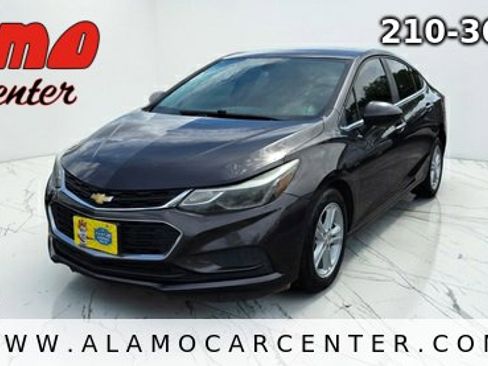 Used 2016 Chevrolet Cruze LT FWD image 1