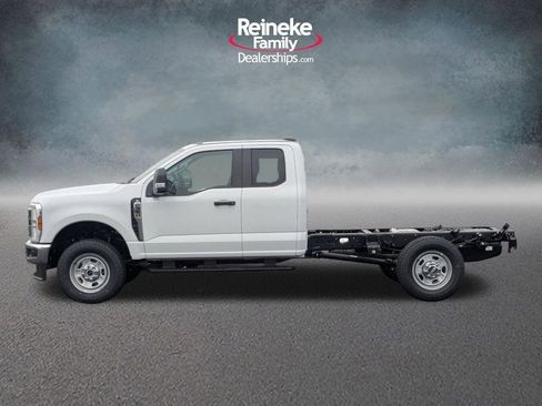 New 2026 Ford F350 XL image 8