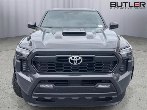 Certified 2024 Toyota Tacoma TRD Sport w/ TRD Sport Upgrade Package RWD image 8