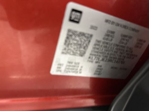 Used 2024 Chevrolet Trax RS w/ Sunroof Package image 33