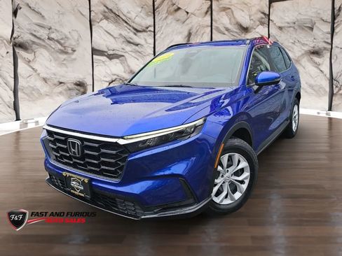 Used 2024 Honda CR-V LX image 2