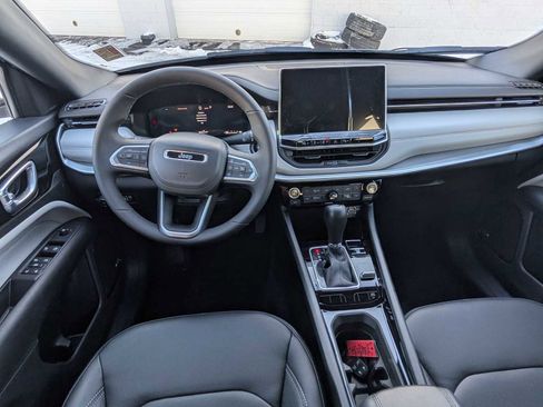 New 2026 Jeep Compass Limited w/ Sun, Sound & Navigation Group image 14