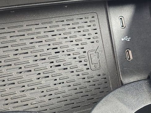 Certified 2026 Mercedes-Benz GLS 450 4MATIC image 34