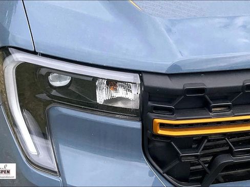 New 2025 Ford Maverick Tremor AWD/4WD image 8