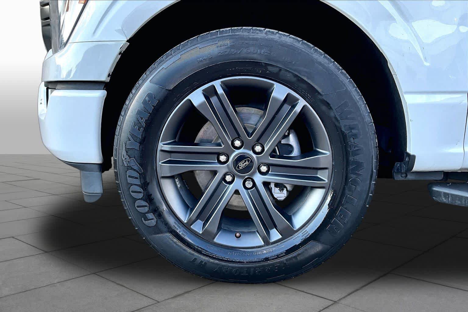 Used 2022 Ford F150 XLT w/ Equipment Group 302A High RWD image 13