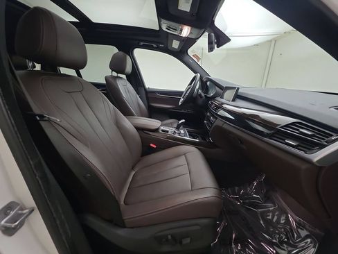 Used 2018 BMW X5 xDrive35i w/ M Sport Package AWD/4WD image 32