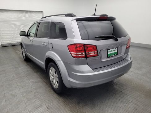 Used 2020 Dodge Journey SE w/ SE Popular Equipment Group FWD image 5