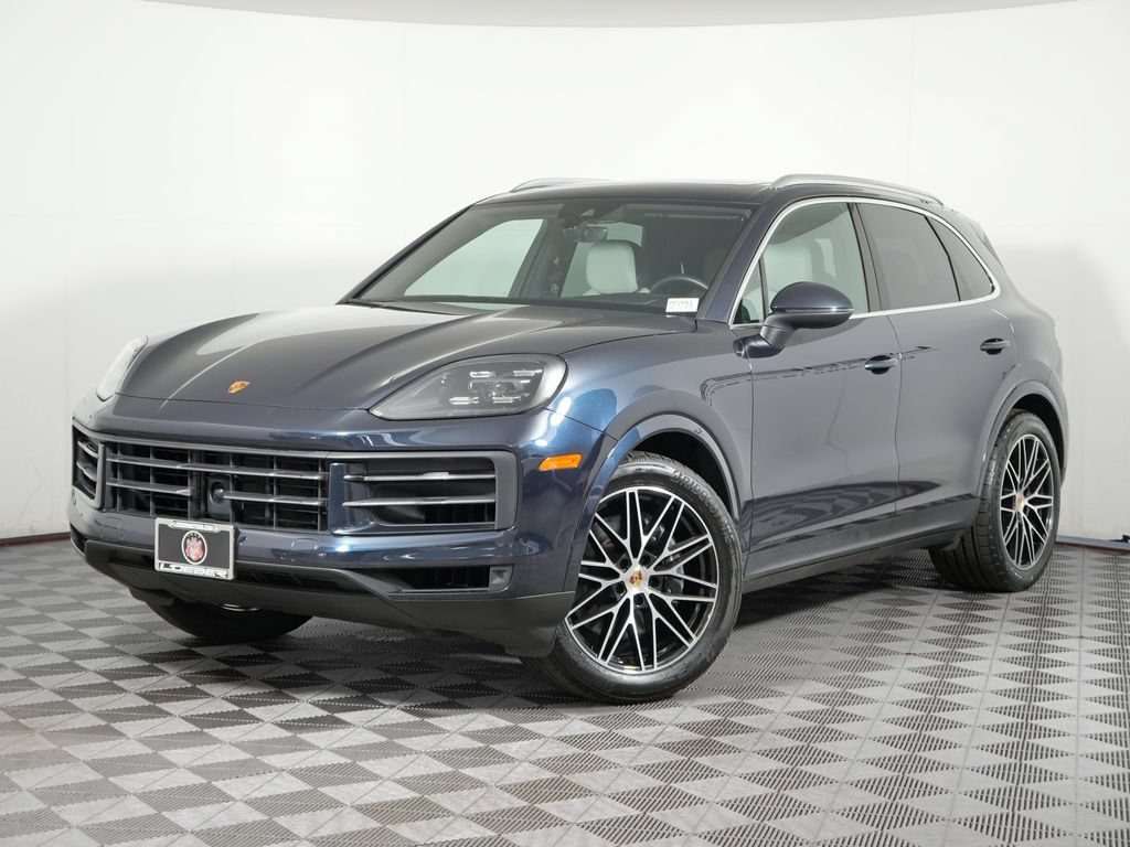 Certified 2024 Porsche Cayenne AWD/4WD image 1