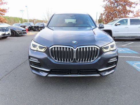 Used 2019 BMW X5 xDrive40i w/ Executive Package image 2