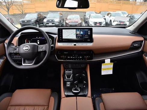 New 2026 Nissan Rogue Platinum w/ Platinum Premium Package image 8