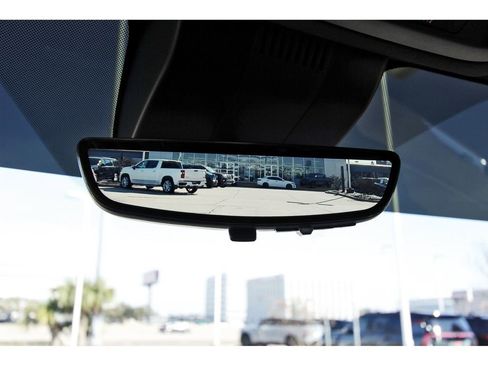 Used 2024 Chevrolet Tahoe High Country image 25