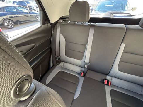 Used 2025 Chevrolet TrailBlazer LT image 39