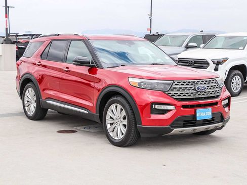 Used 2020 Ford Explorer Limited RWD image 3
