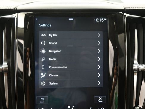 Used 2019 Volvo XC60 T8 Inscription w/ Advanced Package image 14