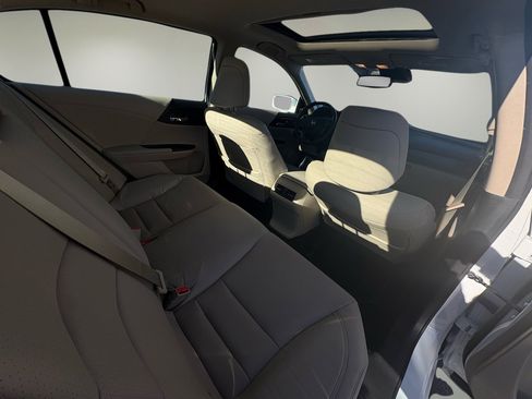 Used 2016 Honda Accord EX-L image 20