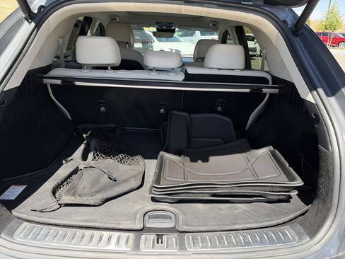 Used 2023 Genesis GV70 2.5T w/ Advanced Package image 23