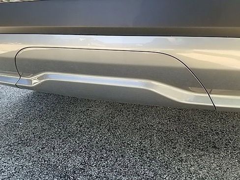 Certified 2023 Chevrolet Equinox RS w/ LPO, Floor Liner Package FWD image 27