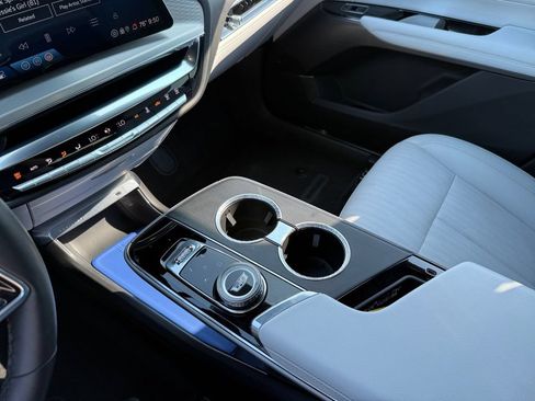 Used 2024 Cadillac Lyriq Luxury RWD image 23