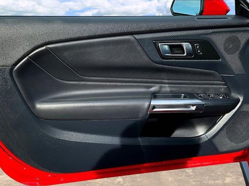 Used 2024 Ford Mustang Premium image 21