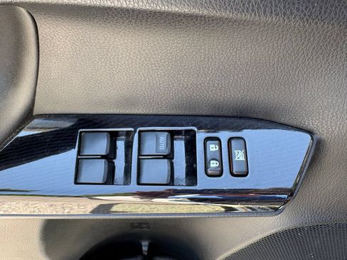 Used 2016 Toyota RAV4 SE AWD/4WD image 16