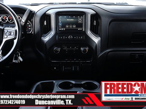 Used 2022 Chevrolet Silverado 2500 Custom w/ Custom Convenience Package image 19
