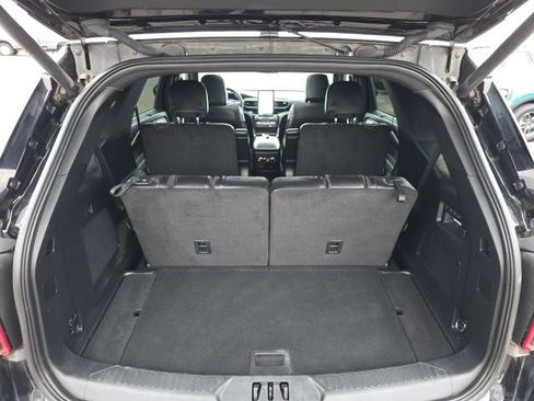 Used 2023 Ford Explorer ST w/ Equipment Group 401A image 17