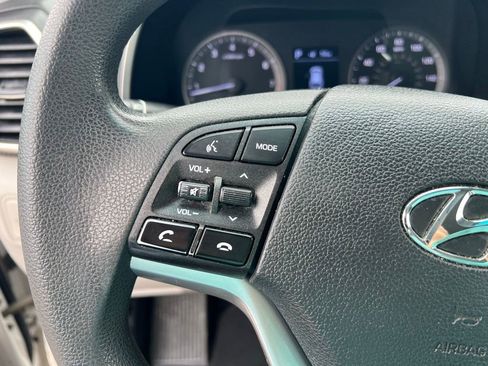 Used 2021 Hyundai Tucson SE AWD/4WD image 40