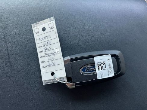 Used 2022 Ford Expedition Platinum RWD image 27
