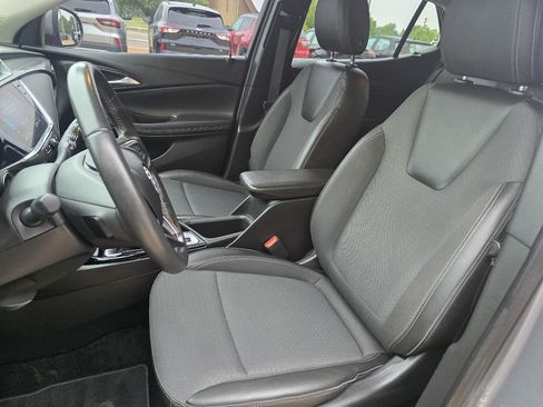 Used 2023 Buick Encore GX Preferred w/ Cold Weather Comfort Package FWD image 13