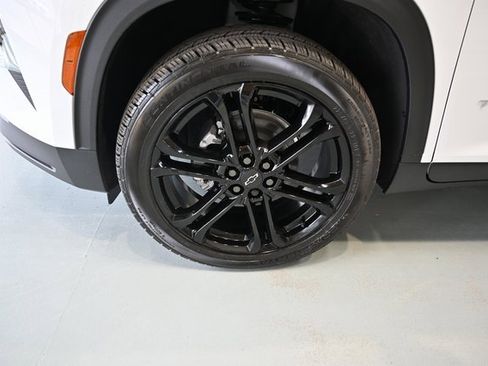 New 2026 Chevrolet Traverse LT w/ Driver Confidence Package image 27