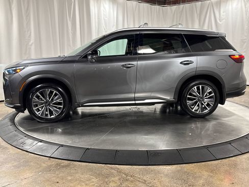 Certified 2026 INFINITI QX60 Luxe w/ Family Package AWD/4WD image 8