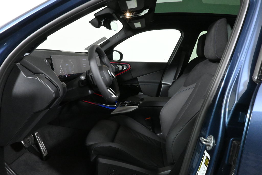 Used 2026 BMW X3 xDrive30i w/ M Sport Package AWD/4WD image 3