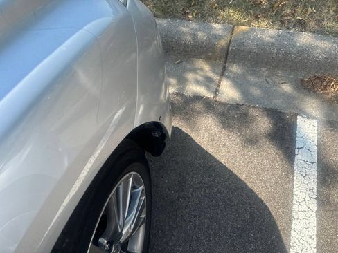 Used 2014 Lexus RX 450h AWD image 19