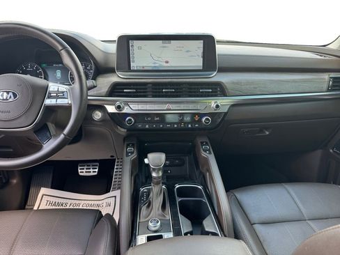 Used 2021 Kia Telluride SX w/ Towing Package FWD image 11