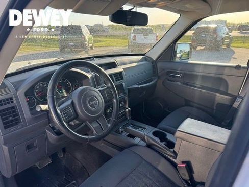 Used 2012 Jeep Liberty Sport w/ Popular Equipment Group AWD/4WD image 16