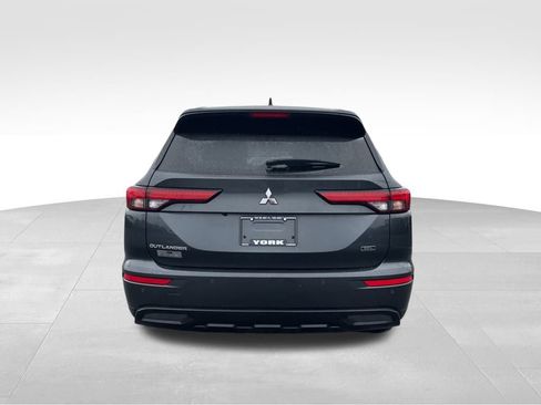 Used 2024 Mitsubishi Outlander SEL image 4