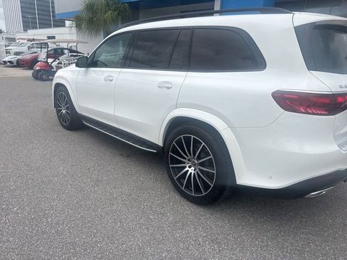 Used 2024 Mercedes-Benz GLS 450 4MATIC image 6