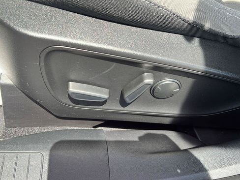 Used 2022 Ford Escape SE w/ Convenience Package AWD/4WD image 7